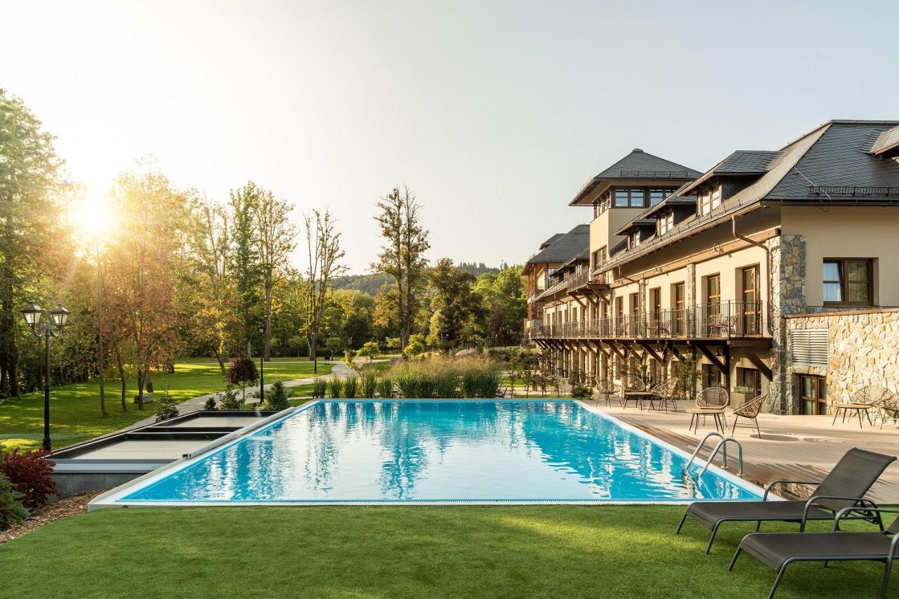 Resort Sobotin Ngoại thất bức ảnh