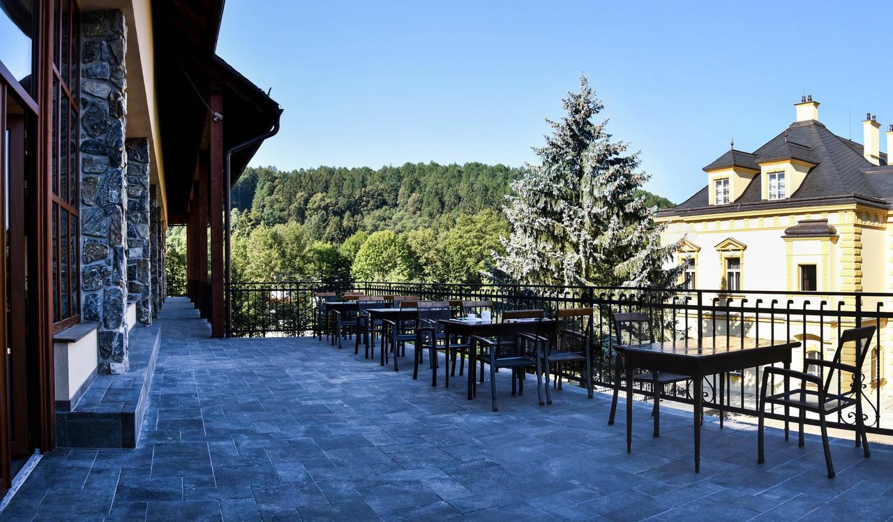 Resort Sobotin Ngoại thất bức ảnh